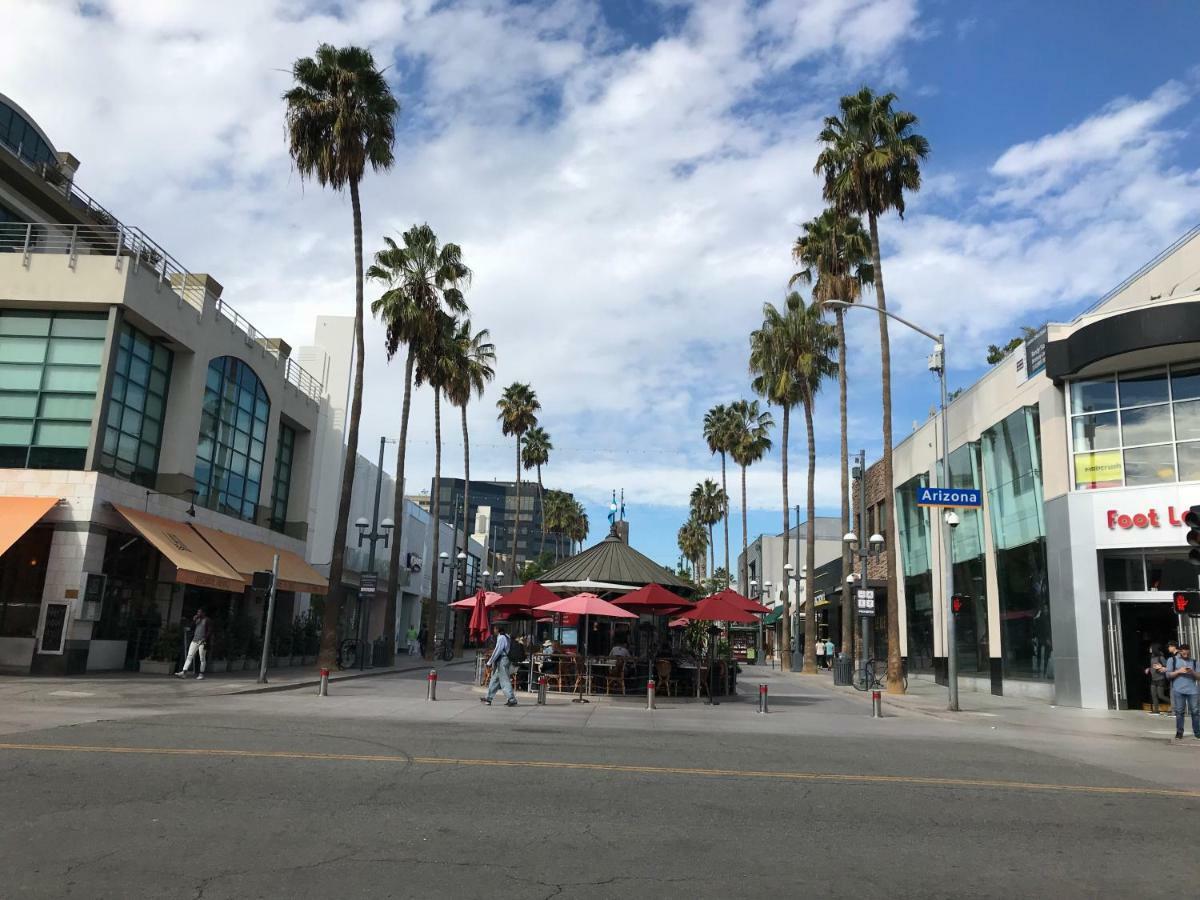 Arizona Leilighet Los Angeles Eksteriør bilde